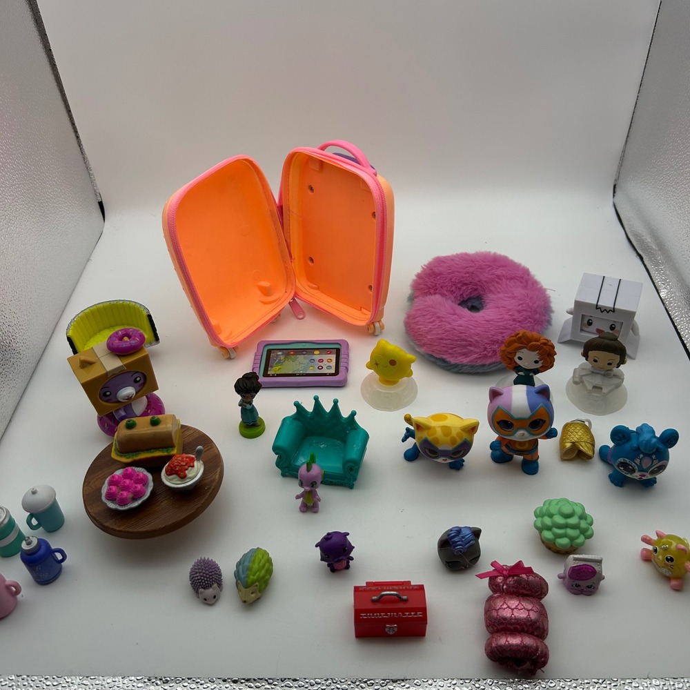 Mixed Miniature Toy Lot My Little Pony Shopkins Disney Doorables Suitcase Figure